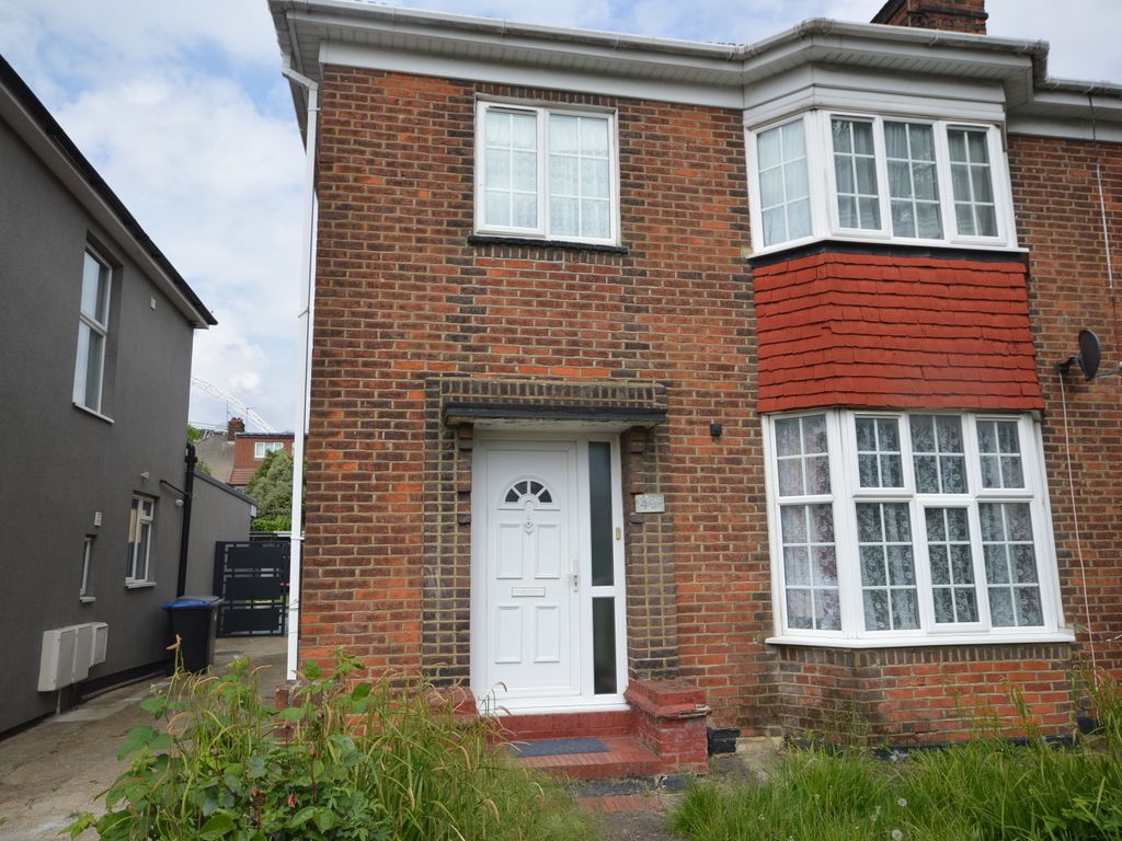 4 bed semidetached house to rent in Vivian Avenue, Wembley HA9 Zoopla