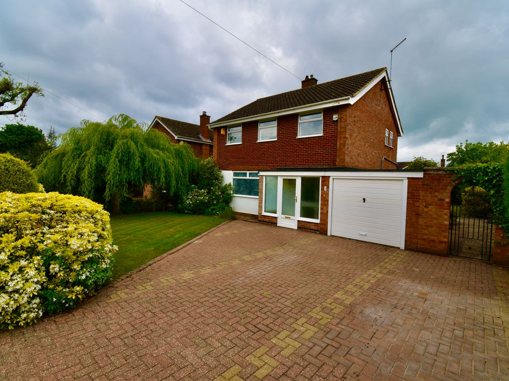3 bed detached house for sale in Whittlebury Close, Kingsthorpe