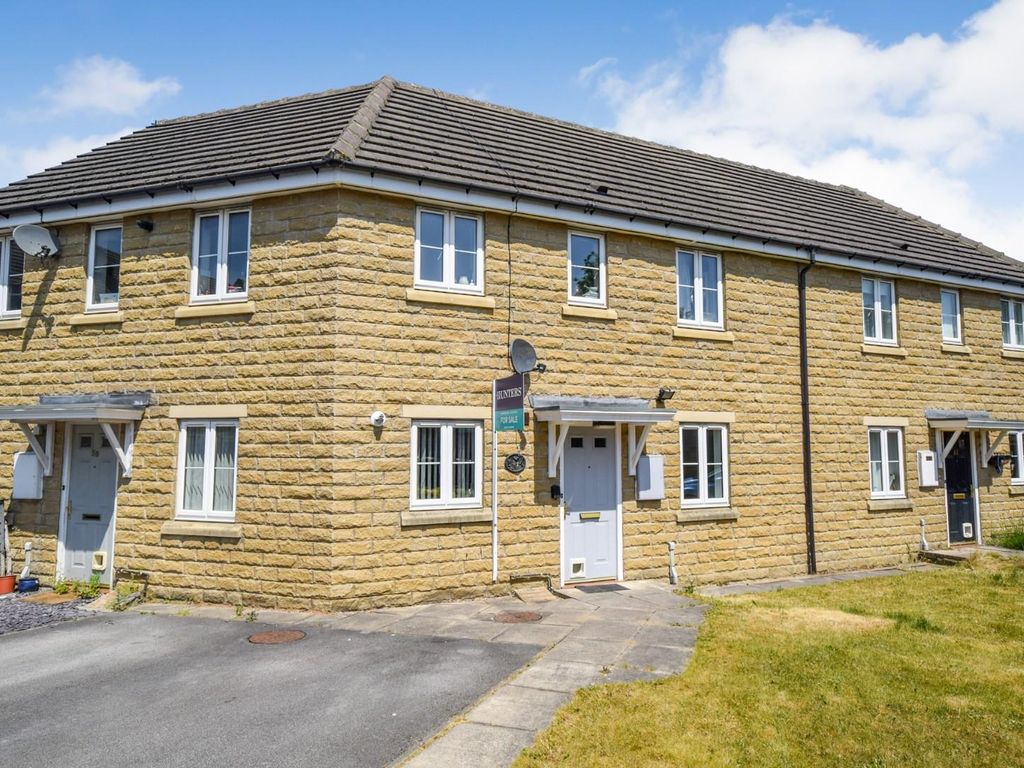 2 bed flat for sale in Oberon Way, Cottingley, Bingley BD16, £120,000