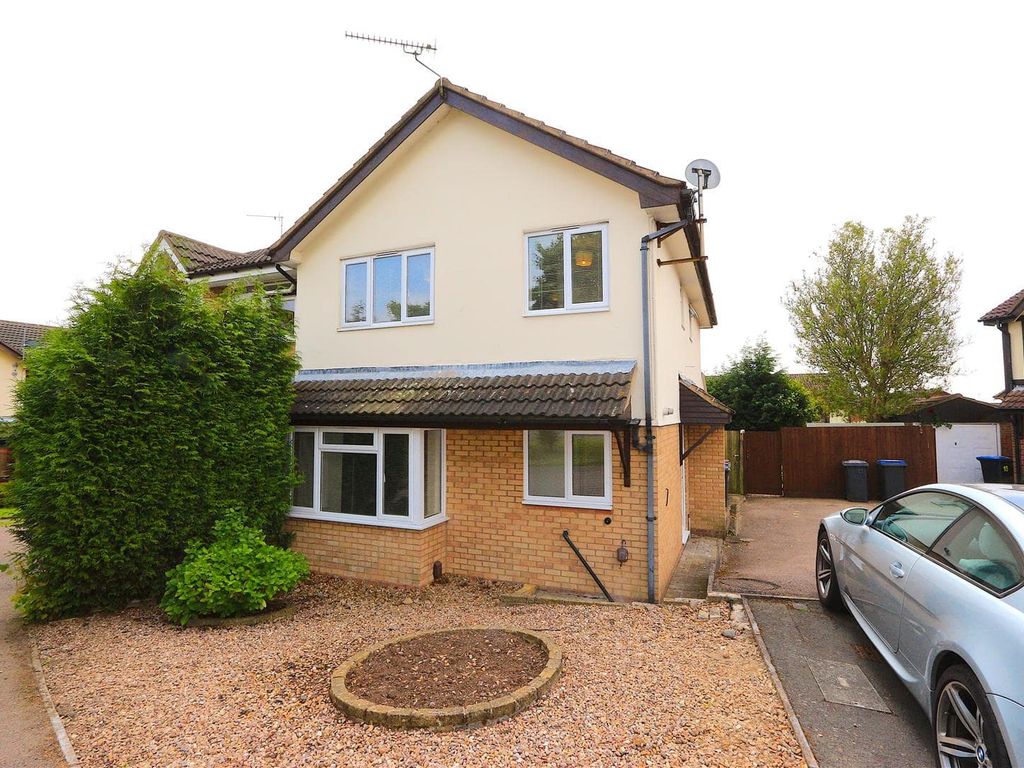 2 bed detached house to rent in Windsor Avenue, Groby LE6, £775 pcm