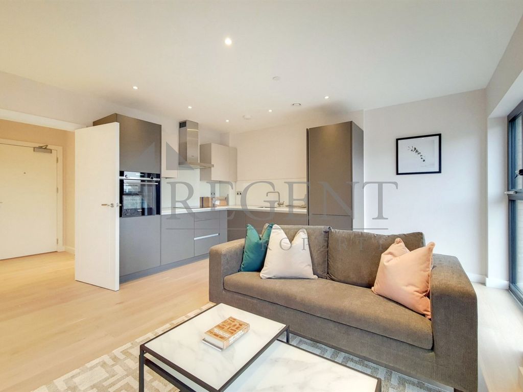 1 bed flat to rent in Boulevard Apartments, Ufford Street SE1 Zoopla