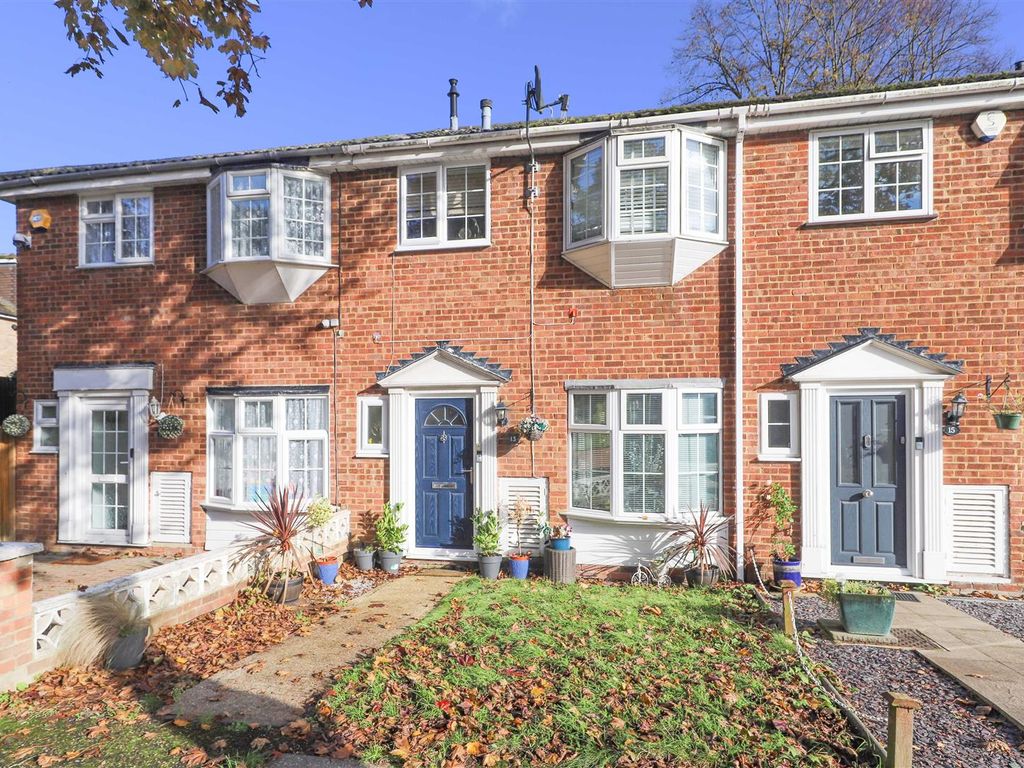 3 bed terraced house for sale in Hilliers Avenue, Hillingdon UB8, £