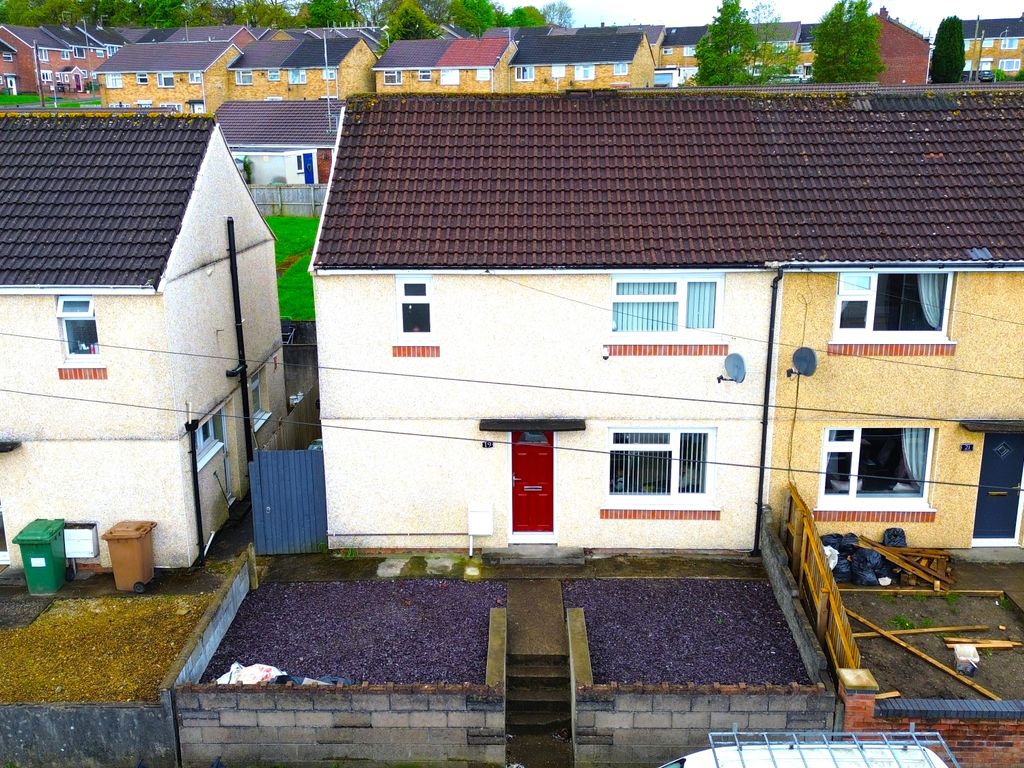 3 bed semidetached house for sale in Attlee Road, Blackwood NP12 Zoopla