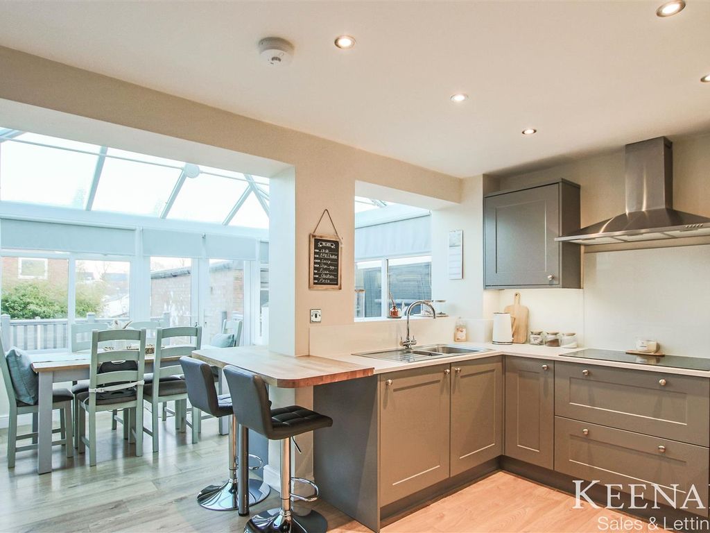 3 bed semidetached house for sale in Narcissus Avenue, Haslingden, Rossendale BB4, £275,000