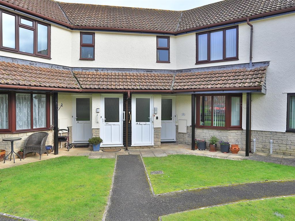 2 bed property for sale in The Maltings, Chard TA20 Zoopla
