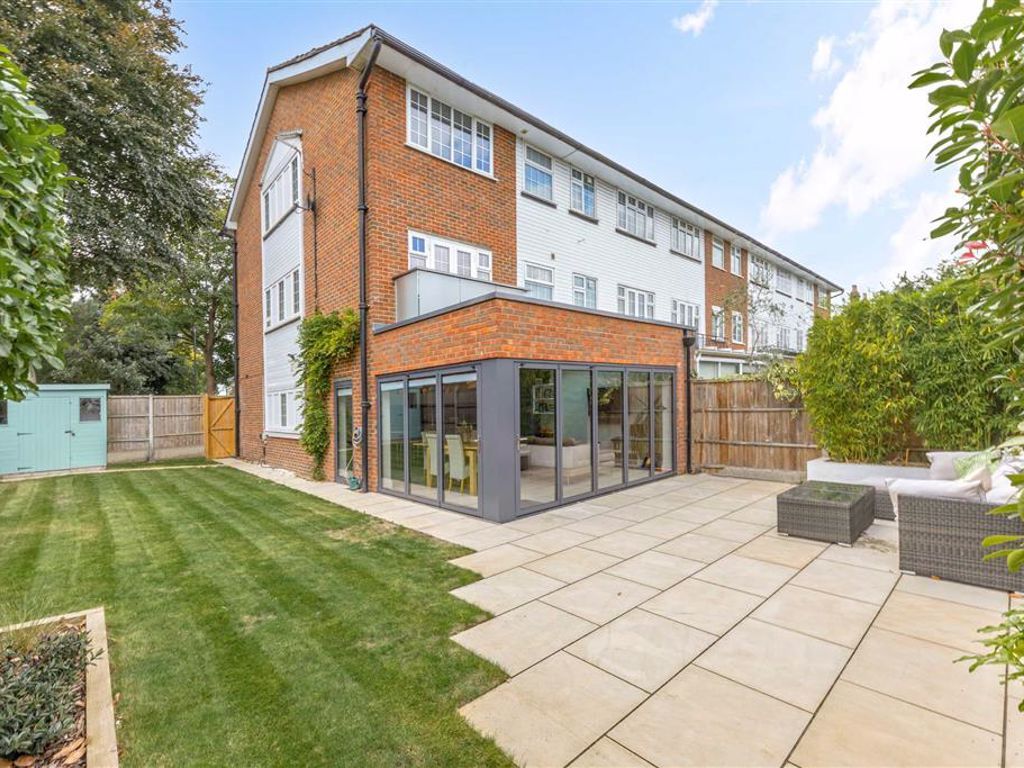 4 bed semidetached house for sale in Broom Road, Teddington TW11 Zoopla