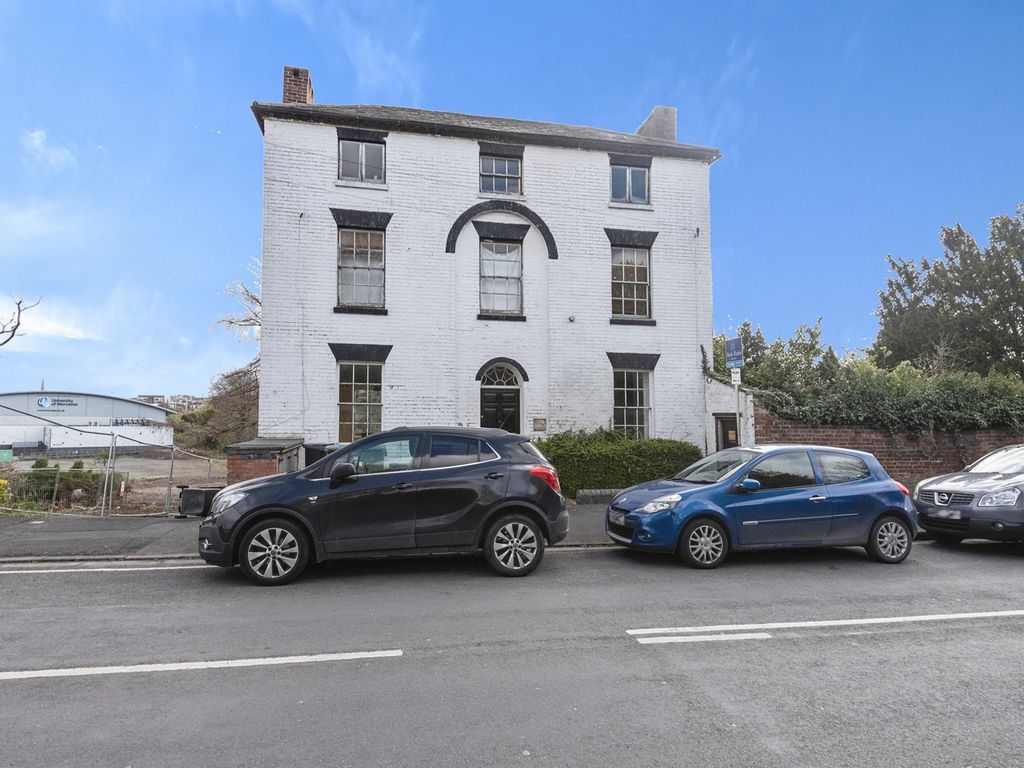 1 bed flat for sale in Henwick Road, Worcester WR2 Zoopla