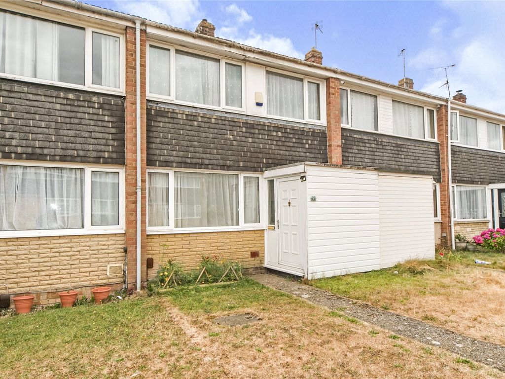 2 bed terraced house for sale in Bromley Walk, Tilehurst, Reading RG30