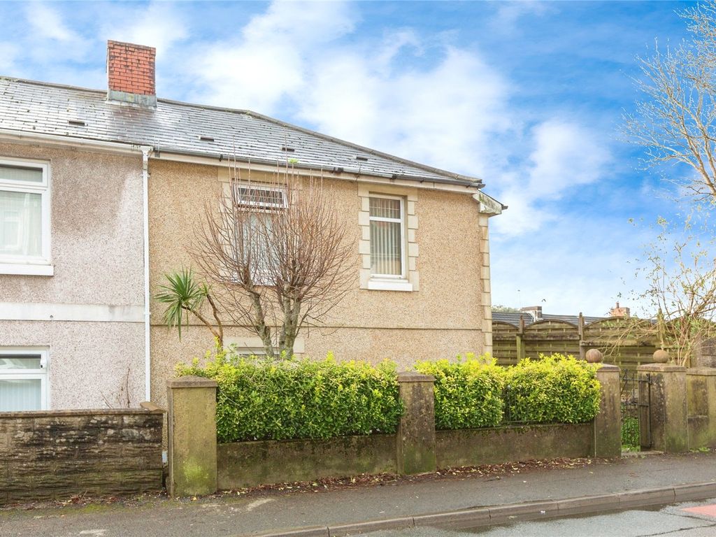 3 bed semidetached house for sale in Grenfell Park Road, St. Thomas