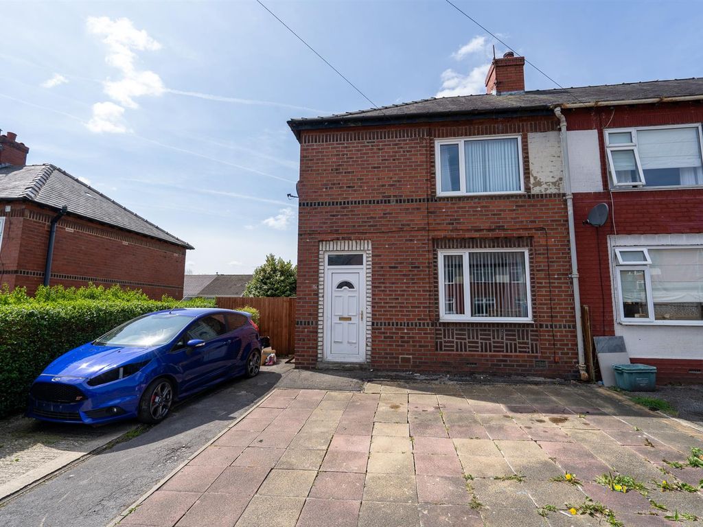 3 bed semidetached house for sale in Pye Nest Gardens, Halifax HX2