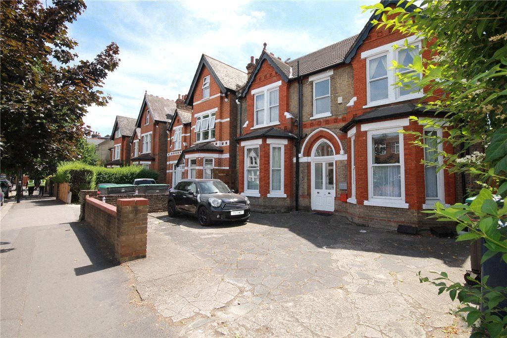 Studio to rent in Madeley Road, Ealing W5 Zoopla