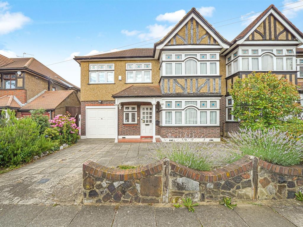 4 bed semidetached house for sale in Shaftesbury Avenue, Kenton