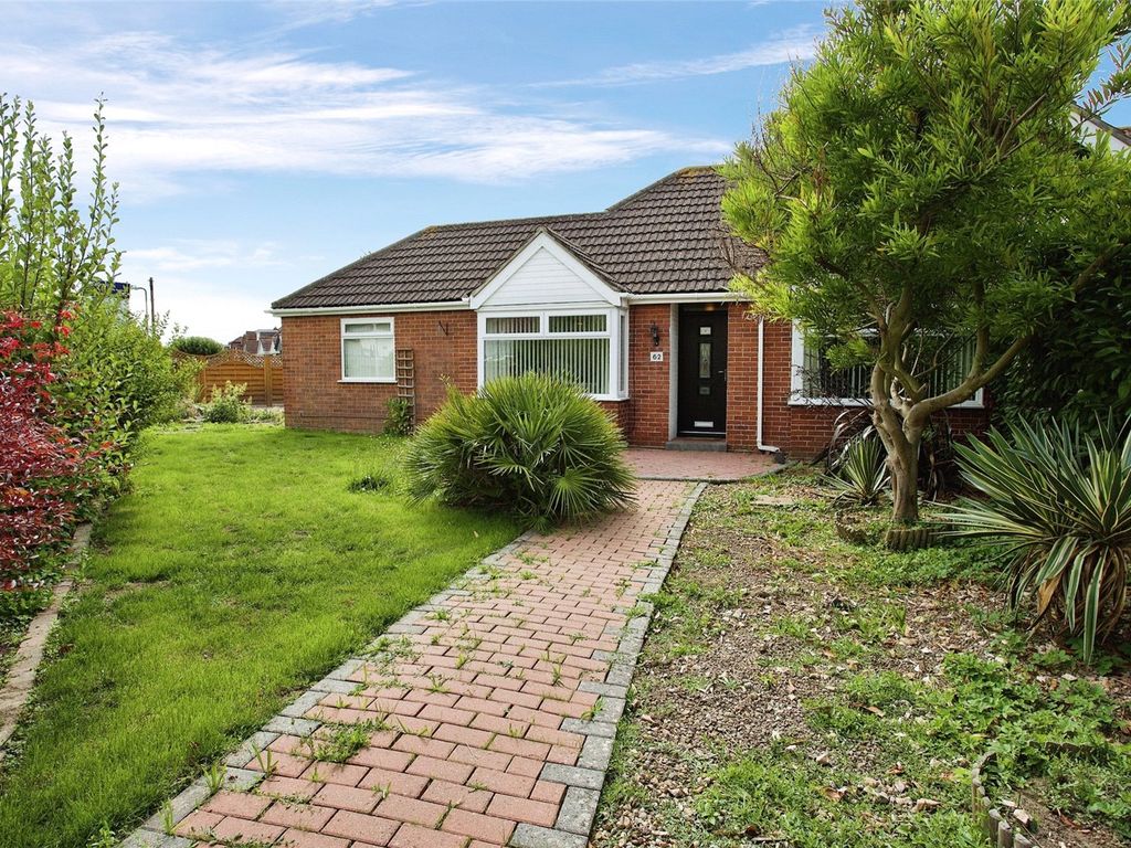 3 bed bungalow for sale in The Crossway, Portchester, Hampshire PO16