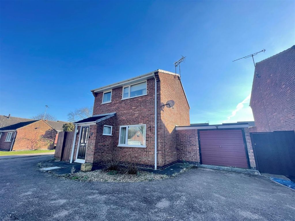 3 bed detached house for sale in Parsons Drive, Sileby, Loughborough
