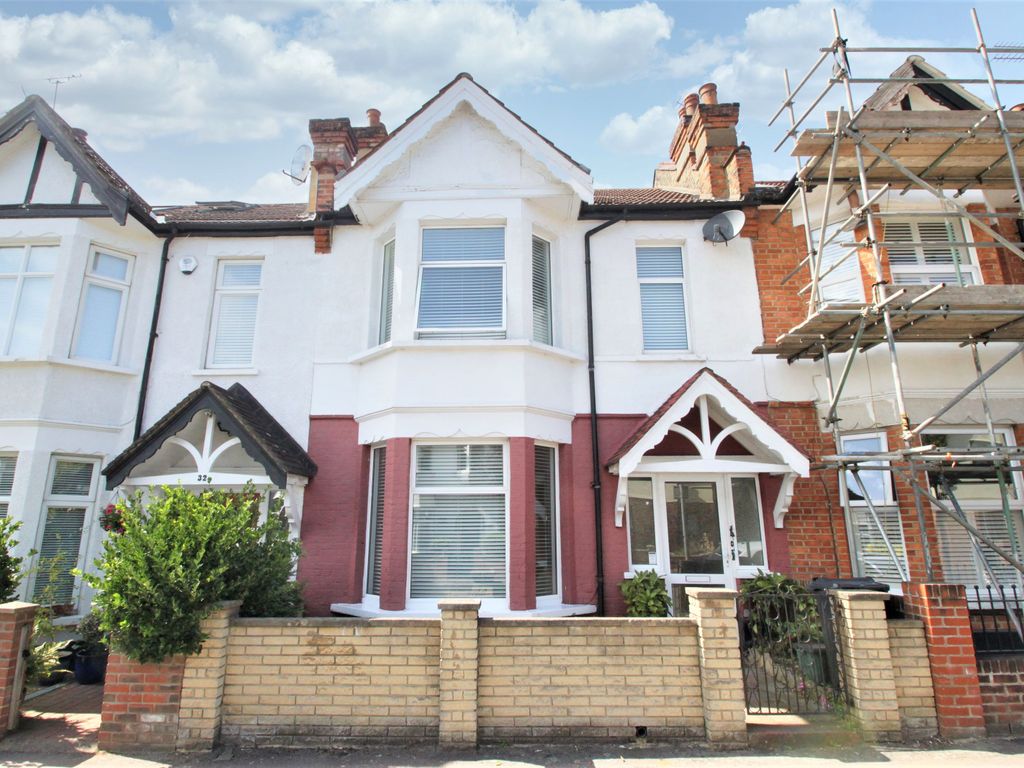 3 bed terraced house for sale in Alexandra Road, South Woodford E18, £