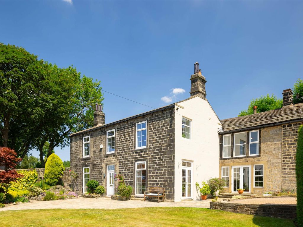 5 bed detached house for sale in Pennygate, Micklefield Lane, Rawdon