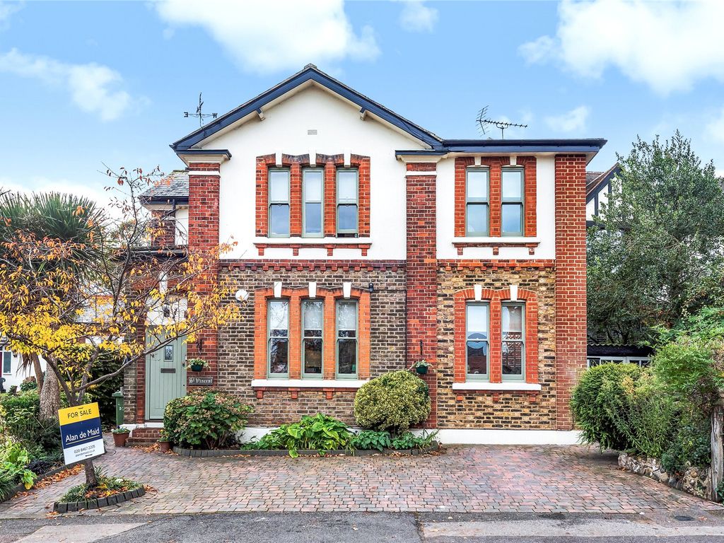 3 bed detached house for sale in Mottingham Lane, London SE9 Zoopla