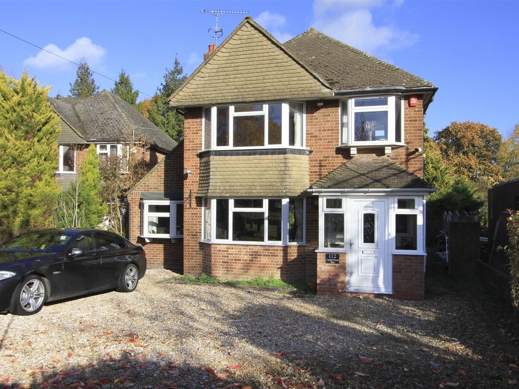 4 bed detached house for sale in Copthall Road West, Ickenham UB10, £