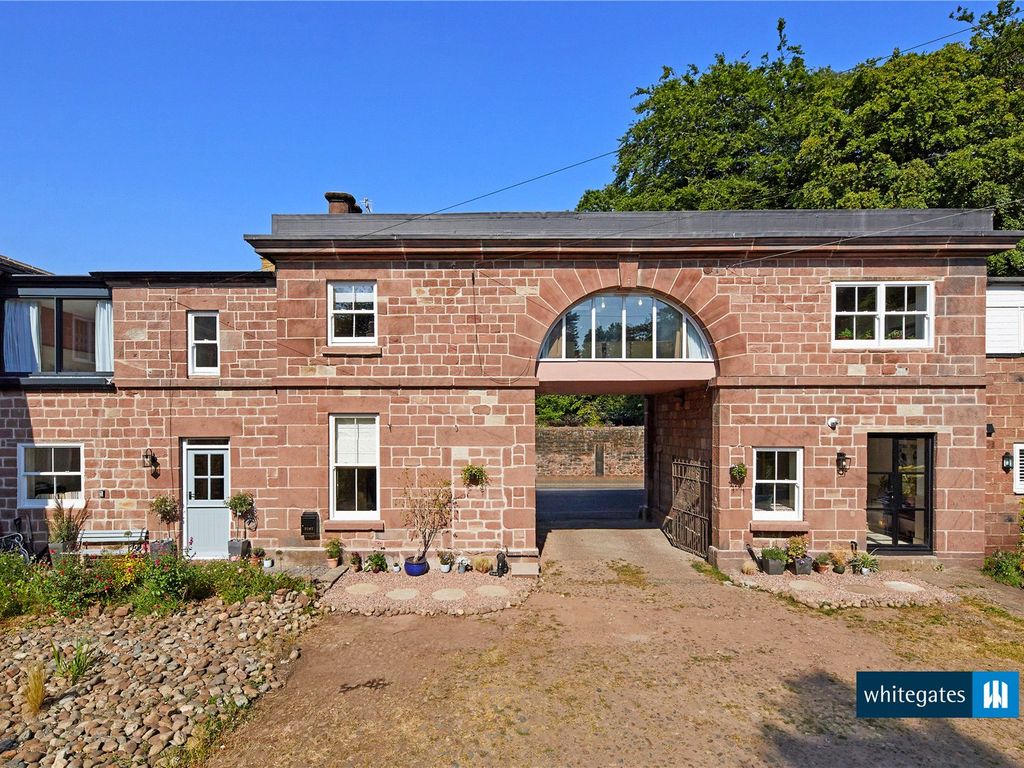 3 bed town house for sale in Church Road, Woolton, Liverpool