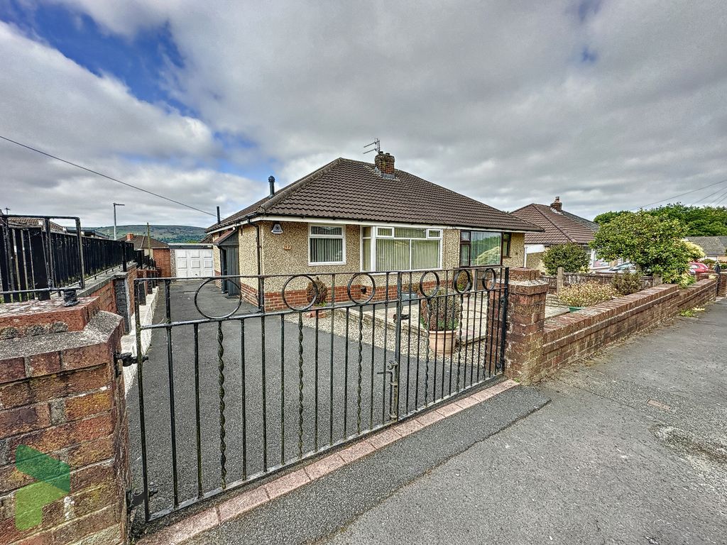 2 bed semidetached bungalow for sale in Windermere Drive, Darwen BB3