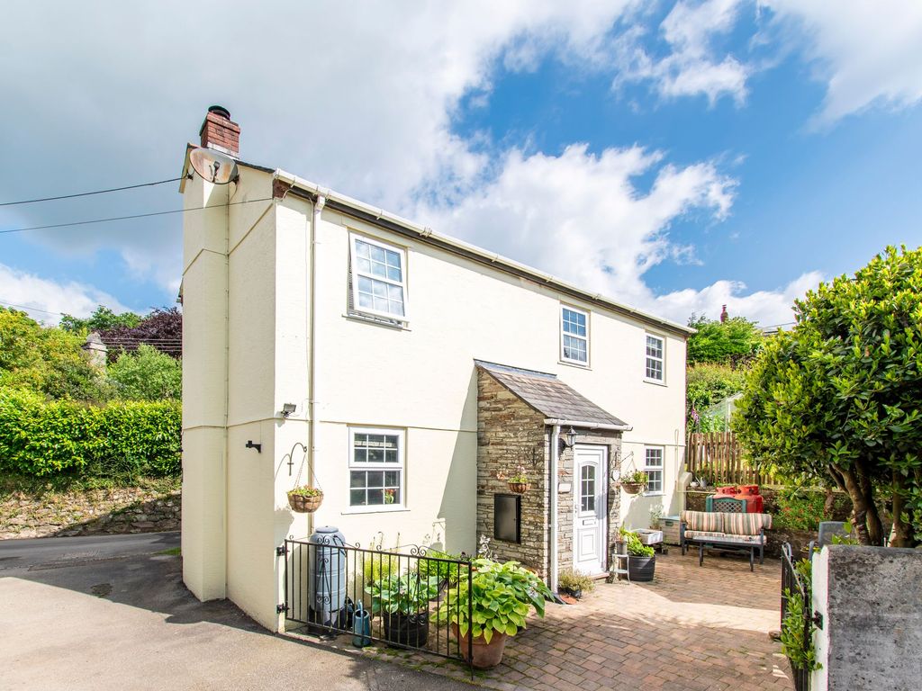 3 bed detached house for sale in Tremar, Liskeard PL14, £340,000 Zoopla