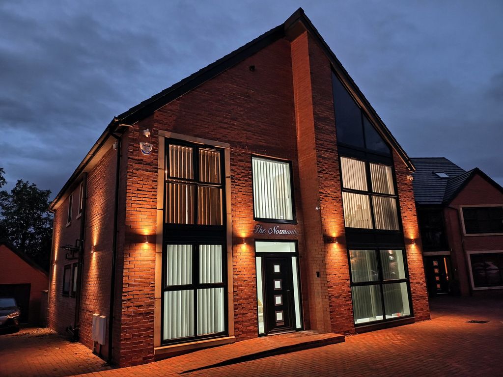 6 bed detached house for sale in Shires Edge, Stallingborough, Grimsby