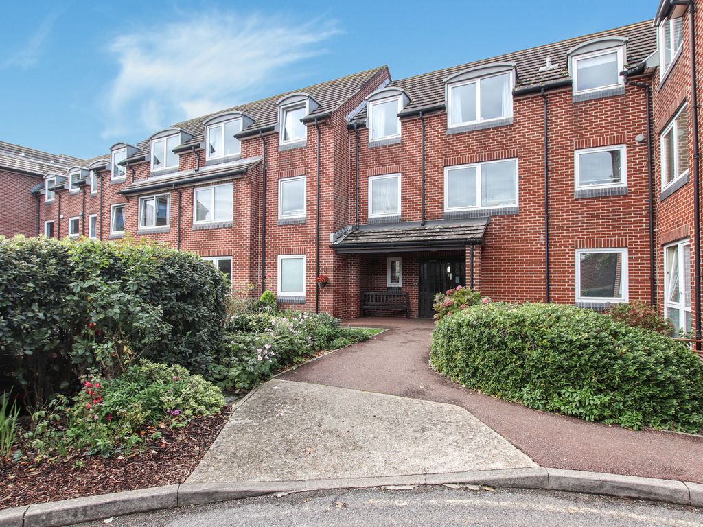 1 bed flat for sale in Goring Road, GoringBySea BN12 Zoopla