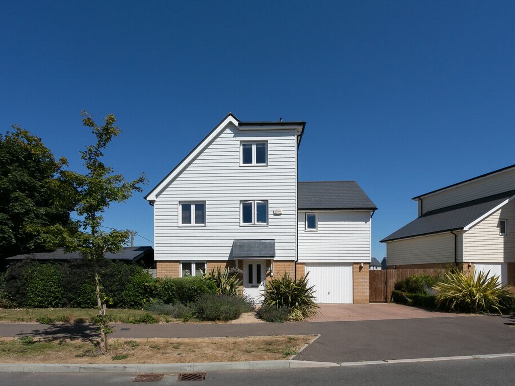 4 bed detached house for sale in Close, CapelLeFerne CT18 Zoopla