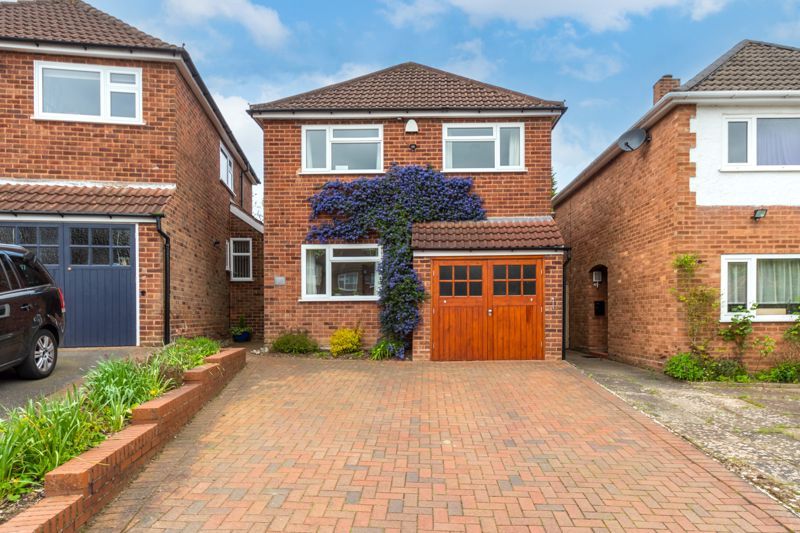 3 bed detached house for sale in Wychall Park Grove, Kings Norton