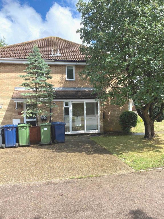 1 bed town house to rent in Meadowsweet, Eaton Socon PE19, £750 pcm