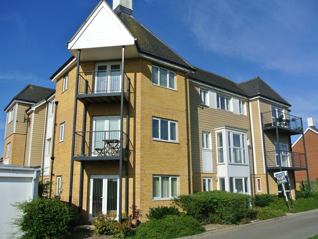 2 bed flat to rent in David Henderson Avenue, Ashford TN23 Zoopla