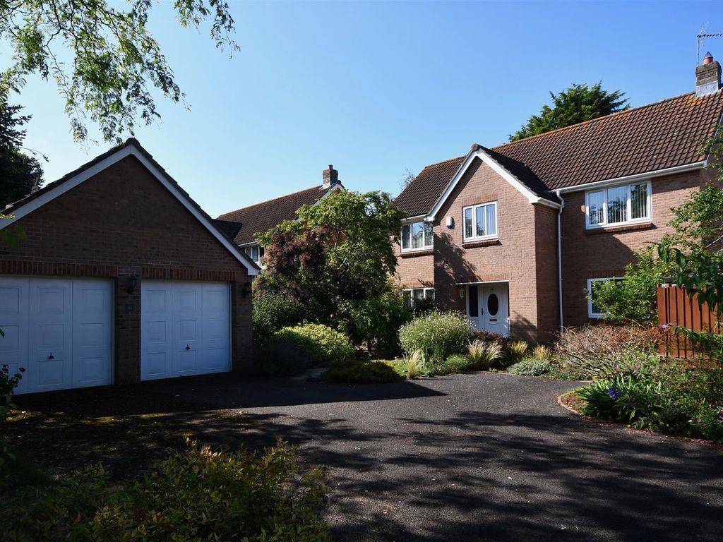 4 bed detached house for sale in Brendons, Lydeard, Taunton TA4