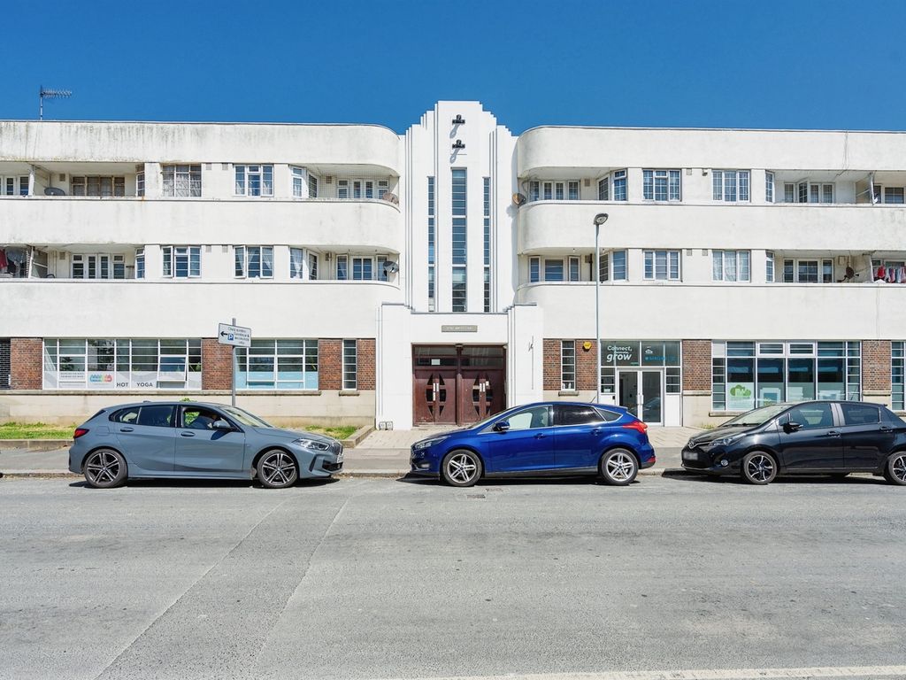 2 bed flat for sale in Stoke Abbott Road, Worthing BN11 Zoopla