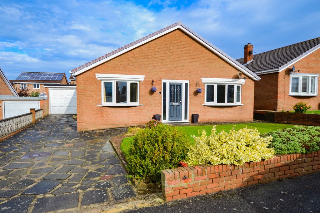 3 bed detached bungalow for sale in Hunley Close, Brotton TS12 Zoopla