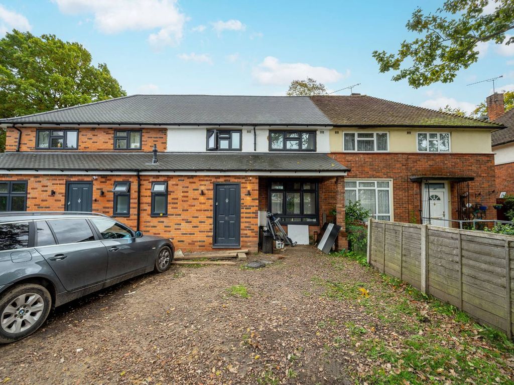6 bed property for sale in Albert Drive, Sheerwater, Woking GU21 Zoopla