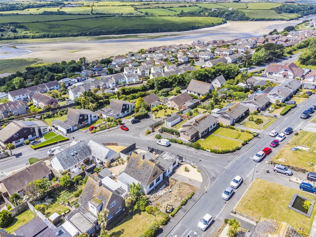 5 bed detached bungalow for sale in Chynance Drive, Newquay TR7 Zoopla