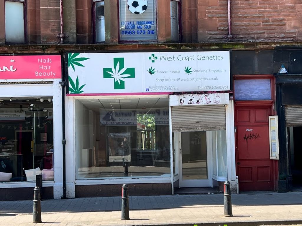 Retail premises to let in Titchfield Street, Kilmarnock KA1, £6,500 pa