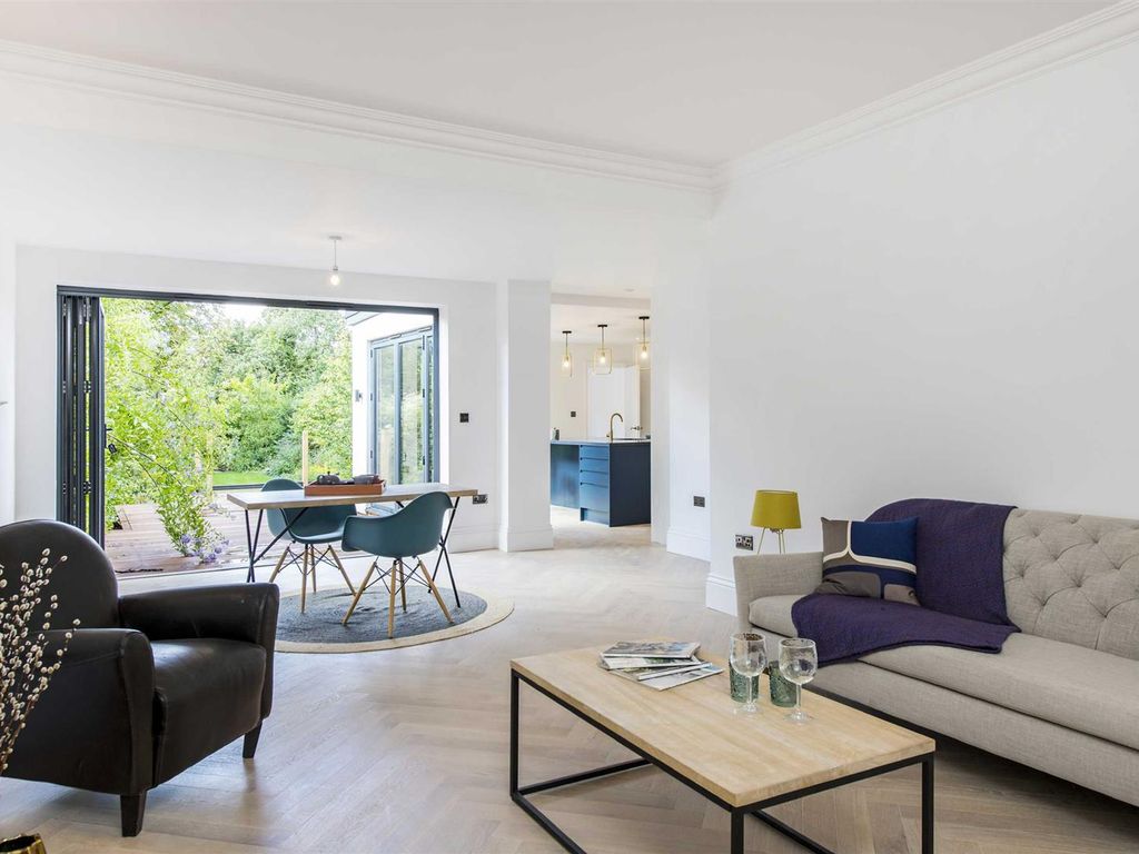 3 bed flat for sale in Chatsworth Road, London NW2, £1,299,950 Zoopla