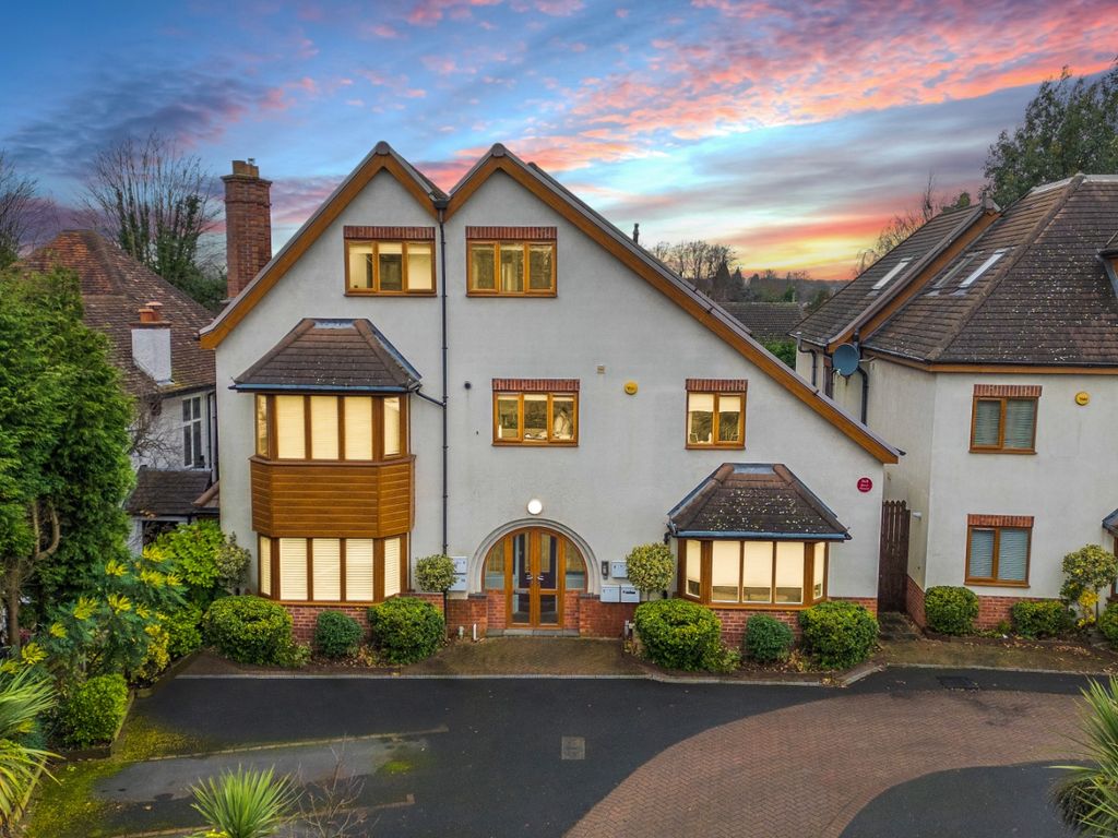 3 bed flat for sale in Birch House, 268 Birmingham Road, Sutton