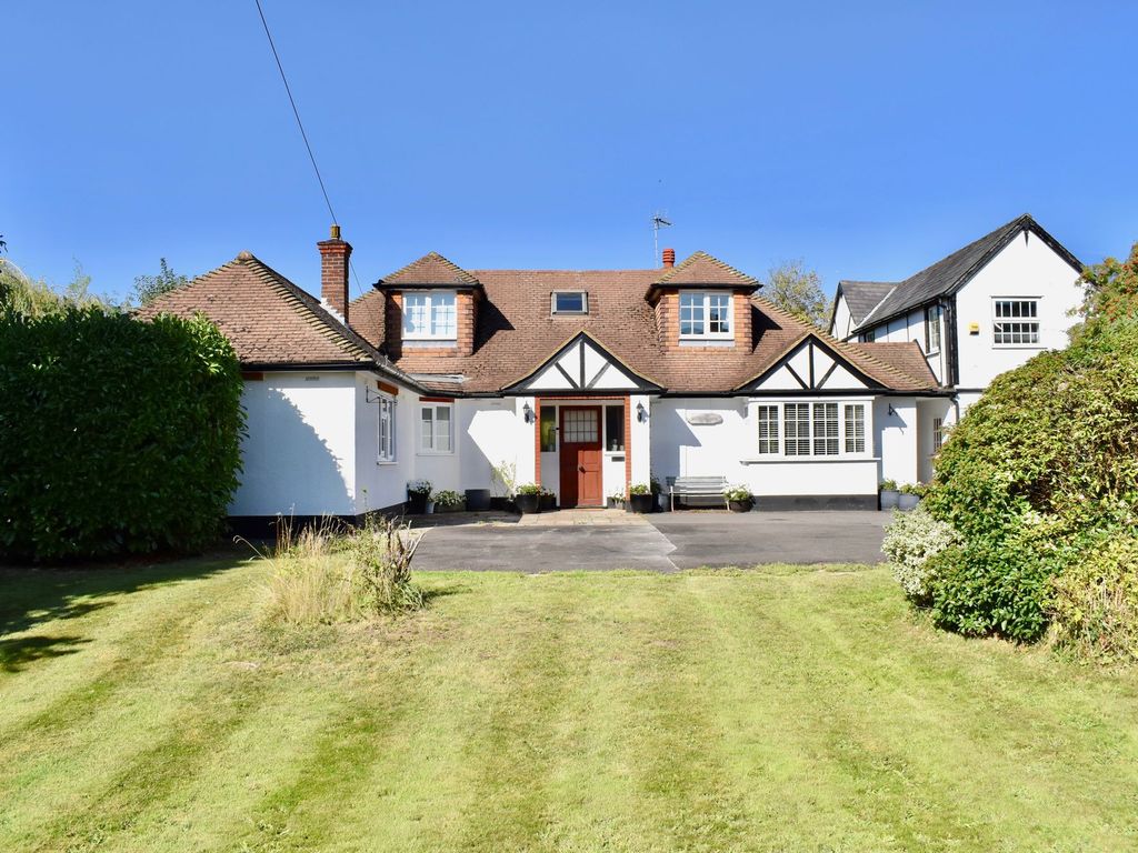 5 bed detached house for sale in Skinners Lane, Ashtead KT21, £