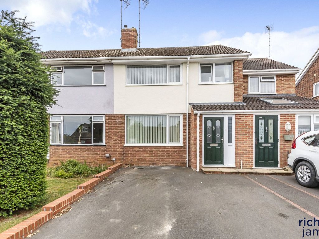 3 bed terraced house for sale in Westland Road, Faringdon SN7 Zoopla