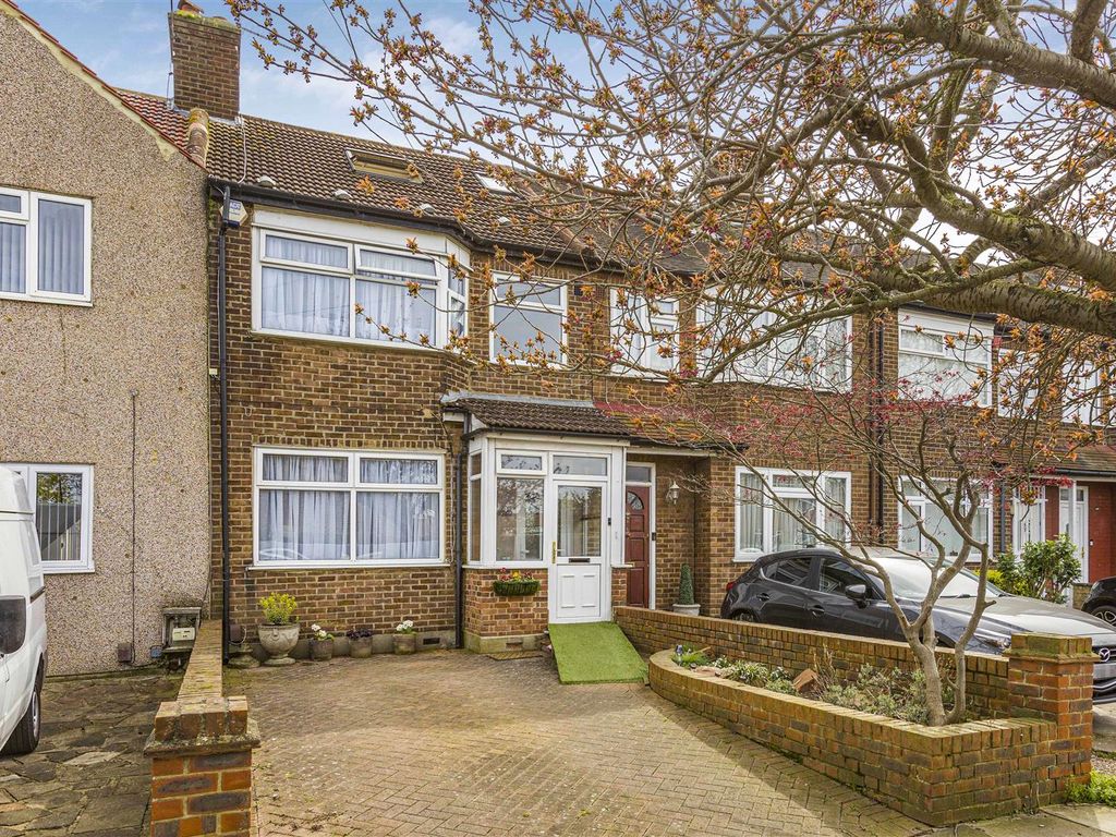 4 bed terraced house for sale in Durants Park Avenue, Ponders End, Enfield EN3, £525,000 Zoopla