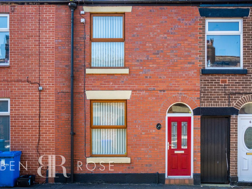2 bed terraced house for sale in Hope Street, Chorley PR7 Zoopla