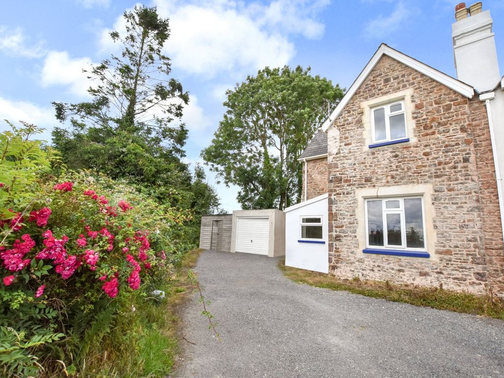 3 bed semidetached house for sale in Morchard Crediton, Devon