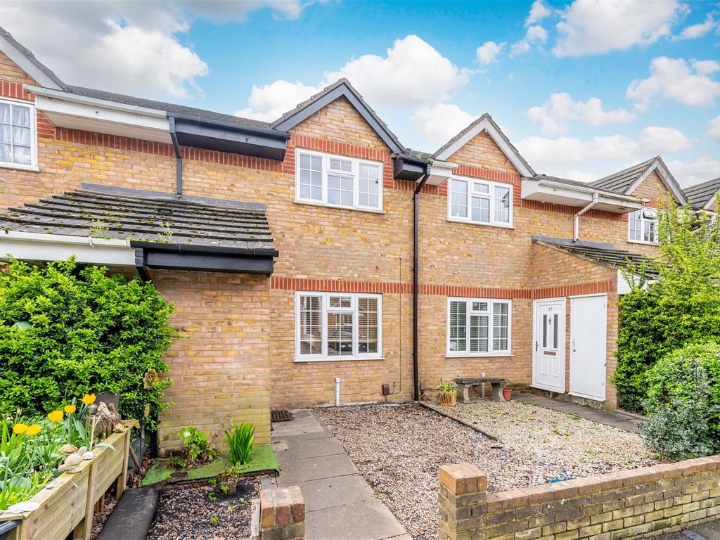 1 bed terraced house for sale in Windmill Road, Hampton Hill, Hampton