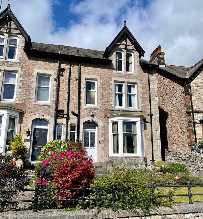 4 bed property for sale in South Road, Kirkby Stephen CA17 Zoopla