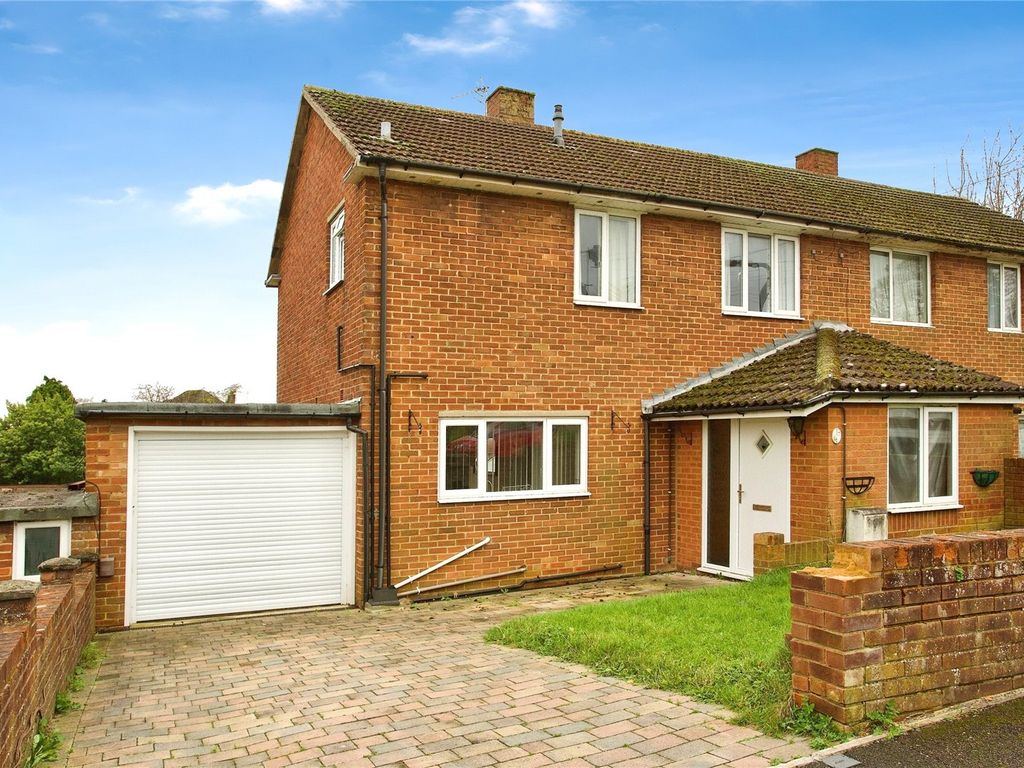 3 bed semidetached house for sale in Selborne Avenue, Southampton