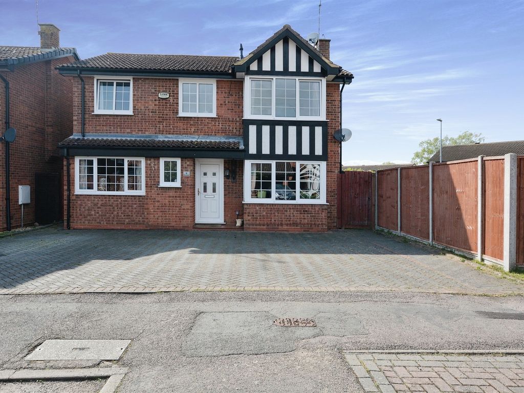 4 bed detached house for sale in Moorlands, Wellingborough NN8 Zoopla