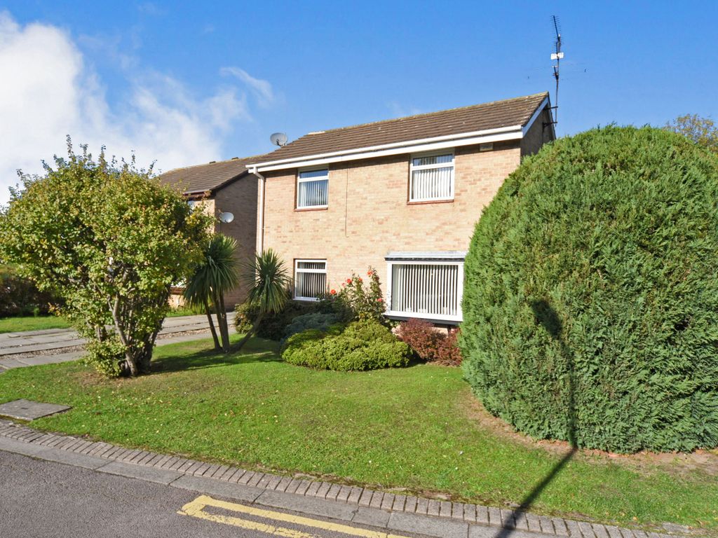 3 bed detached house for sale in The Queensway, Hull, East Riding HU6