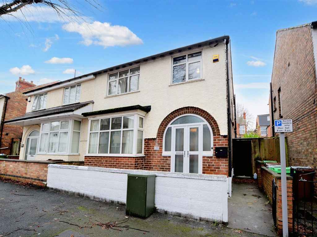 3 bed semidetached house for sale in Allington Avenue, Nottingham NG7